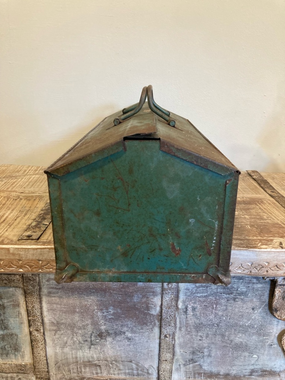 Vintage Metal Toolbox in Teal with Carry Handle and Insert 21” Long Distressed - Picture 4 of 16